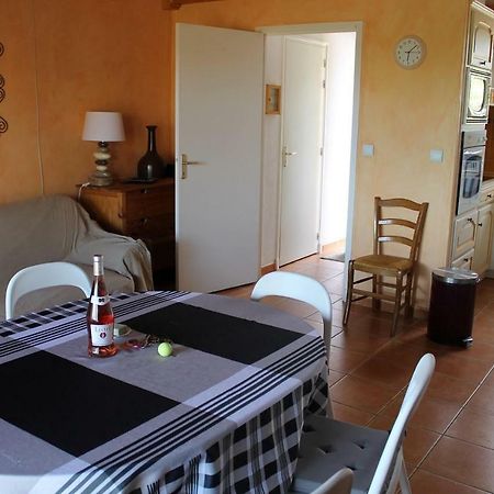 Appartement Dans La Residence Les Mazets De Camargue Arles Eksteriør bilde